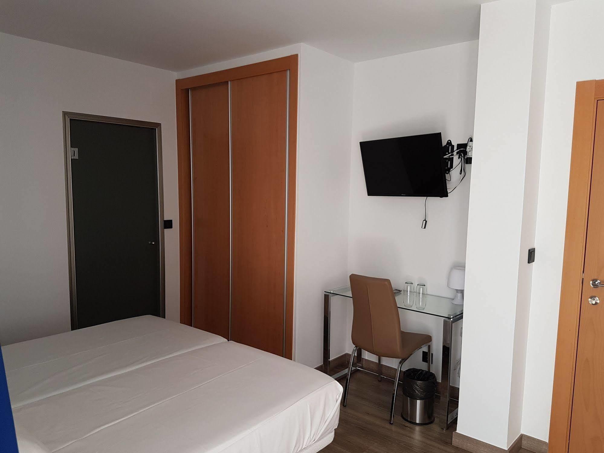 Hotel Moli Boutique 拉尔法斯德尔皮 外观 照片